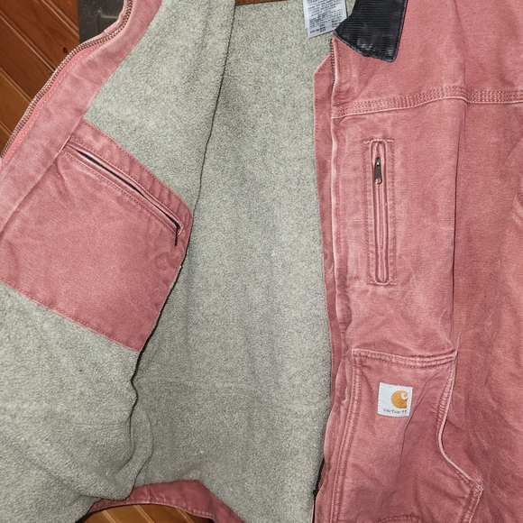 Carhartt Jacket With Sherpa Lining - Picture 5 of 13